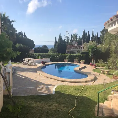 Ardilla Villa *